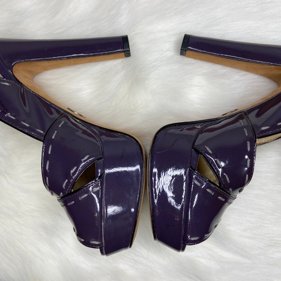 Bebe Patent Leather Peep Toe Platform Heels 8 - Picture 5 of 7